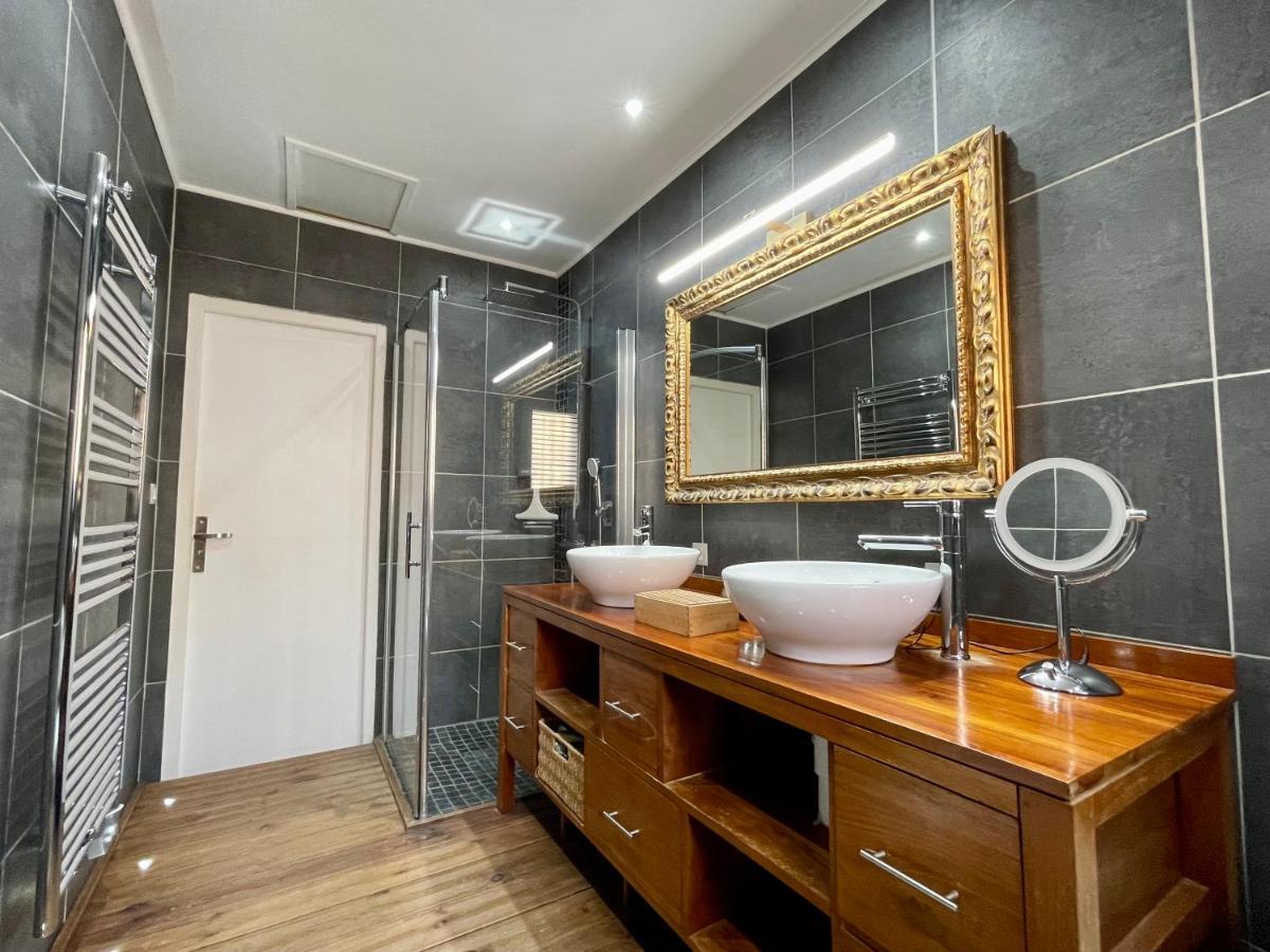 Villa Grey Бриньол Екстериор снимка